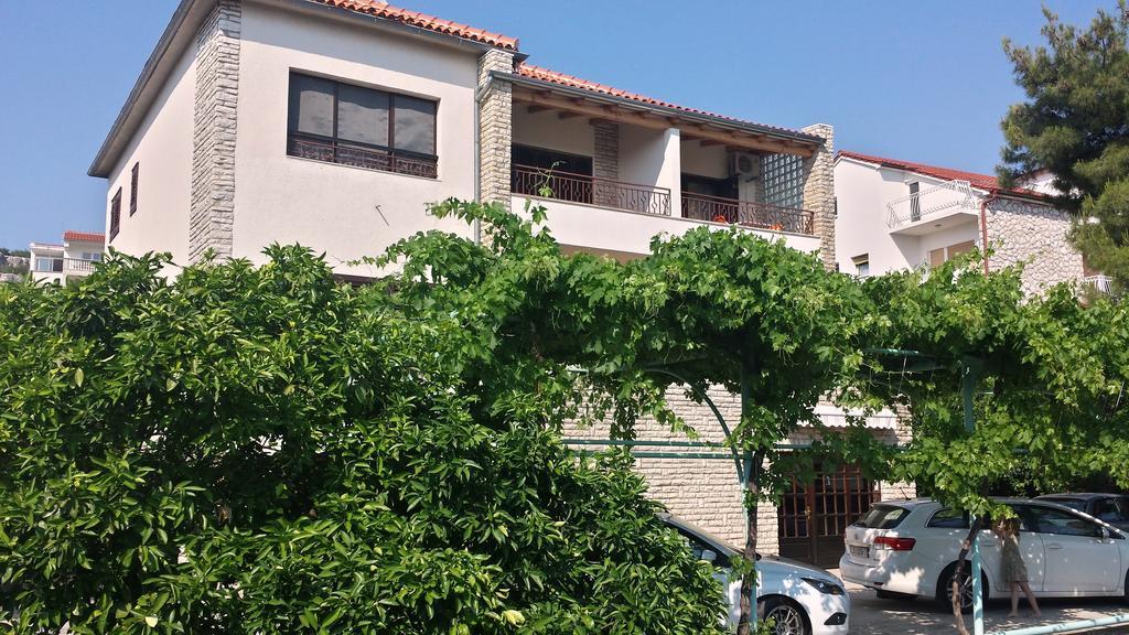 Rooms Krnic Sibenik Luaran gambar