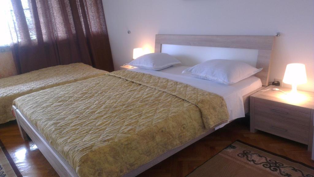 Rooms Krnic Sibenik Luaran gambar